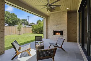 7033 Chantilly Ln, Dallas, TX 75214 - Photo 35