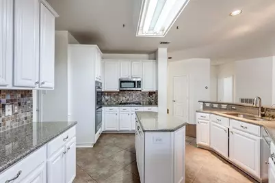 8924 High Meadows Drive, Plano, TX 75025 - Photo 19