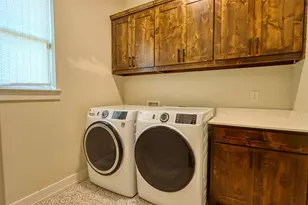 225 E 5th St, Ferris, TX 75125 - Photo 25