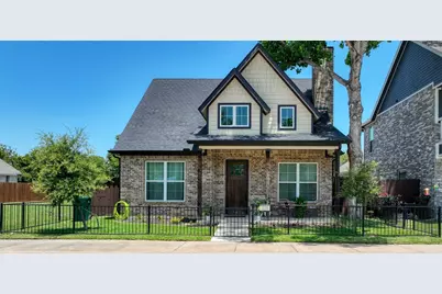 225 E 5th Street, Ferris, TX 75125 - Photo 1
