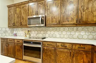 225 E 5th St, Ferris, TX 75125 - Photo 15