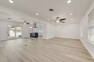 9107 Lindaro Ln, Dallas, TX 75228 - Photo 3