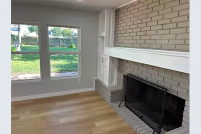 149 Parkwood Avenue, Arlington, TX 76013 - Photo 17
