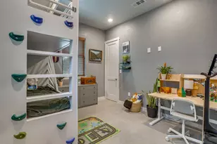 816 Alan Dr, Burleson, TX 76028 - Photo 21