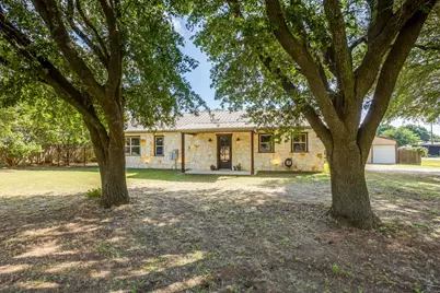 816 Alan Drive, Burleson, TX 76028 - Photo 31