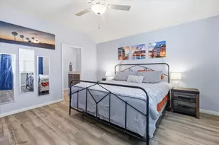 7533 Pleasant Oaks St, Fort Worth, TX 76120 - Photo 15