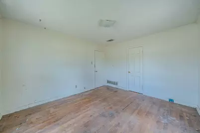 800 Mimosa Drive, Garland, TX 75040 - Photo 13
