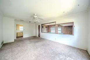 800 Mimosa Dr, Garland, TX 75040 - Photo 3