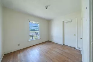 800 Mimosa Dr, Garland, TX 75040 - Photo 15