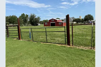 613 E Tripp Road, Sunnyvale, TX 75182 - Photo 3
