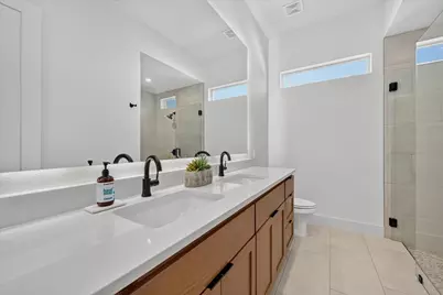 5233 Terry Street, Dallas, TX 75223 - Photo 15