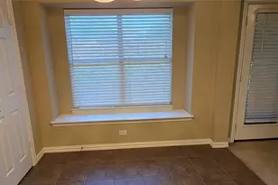 2342 Lake Hollow Cir, Garland, TX 75040 - Photo 5