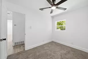 4704 Forbes St, Fort Worth, TX 76105 - Photo 23