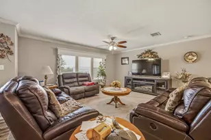2914 Oak Ct, Granbury, TX 76048 - Photo 11