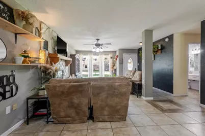 2304 SE 10th, Mineral Wells, TX 76067 - Photo 5