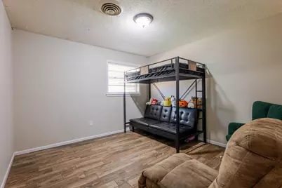 2304 SE 10th, Mineral Wells, TX 76067 - Photo 29