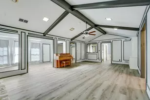10102 Cherry Tree Dr, Dallas, TX 75243 - Photo 5