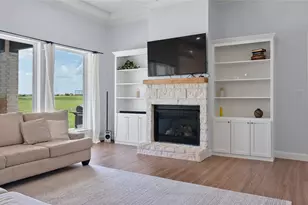 8224 Harvest Dr, Grandview, TX 76050 - Photo 7