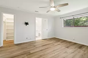 204 Tharp Dr, Highland Village, TX 75077 - Photo 13