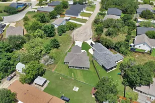 5115 Waterbury Ct, Granbury, TX 76048 - Photo 7