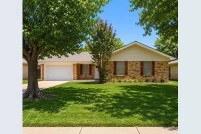 900 Prestwick Street, Bedford, TX 76022 - Photo 1