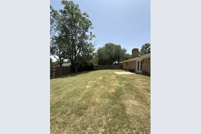 900 Prestwick Street, Bedford, TX 76022 - Photo 29