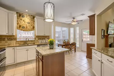 10613 Memphis Drive, Frisco, TX 75035 - Photo 9
