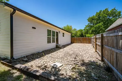 1920 S 18th Street, Waco, TX 76706 - Photo 21