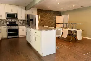 3205 18th St, Plano, TX 75074 - Photo 9