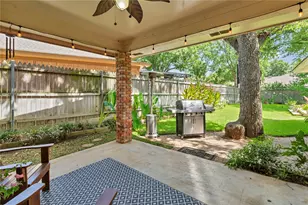 1830 Rhinevalley Dr, Arlington, TX 76012 - Photo 35