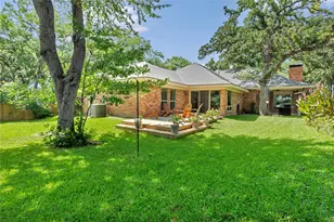 1830 Rhinevalley Dr, Arlington, TX 76012 - Photo 33