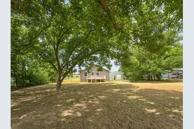 180 Trail Drive, Bowie, TX 76230 - Photo 37