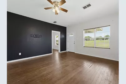 180 Trail Drive, Bowie, TX 76230 - Photo 5