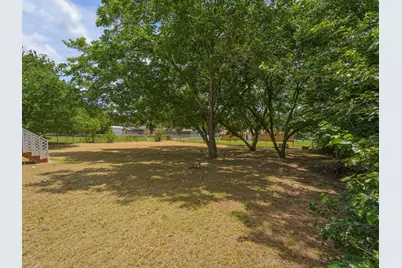 180 Trail Drive, Bowie, TX 76230 - Photo 35