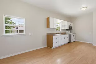 180 Trail Dr, Bowie, TX 76230 - Photo 13