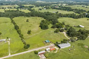2461 County Rd 44800, Blossom, TX 75416 - Photo 23