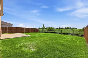 7114 Amber Barn Ave, Pilot Point, TX 76258 - Photo 27