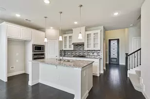 9920 Bitterroot Dr, Little Elm, TX 75068 - Photo 3