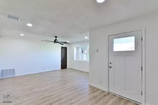 925 S Bowie Dr, Abilene, TX 79605 - Photo 7