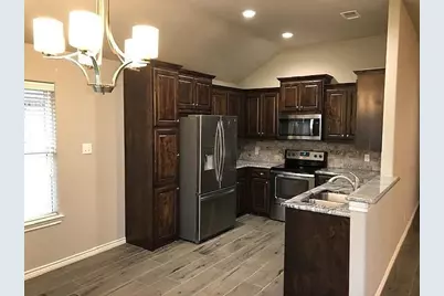 451 Silverton Drive, Granbury, TX 76049 - Photo 7