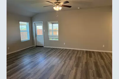 16525 Hudson Prairie Way, Fort Worth, TX 76247 - Photo 9