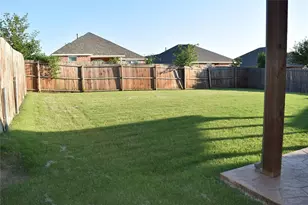 411 Paddock Ln, Celina, TX 75009 - Photo 17
