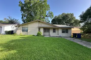 510 Sunset Dr, Garland, TX 75040 - Photo 1