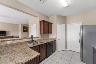 137 Kennedy Dr, Venus, TX 76084 - Photo 11