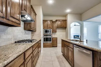309 Harcourt Avenue, McKinney, TX 75072 - Photo 7