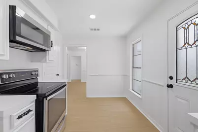 1947 Berwick Avenue, Dallas, TX 75203 - Photo 11