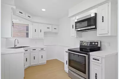 1947 Berwick Avenue, Dallas, TX 75203 - Photo 9