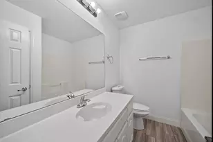 2723 Lake Way Dr, Grand Prairie, TX 75052 - Photo 17
