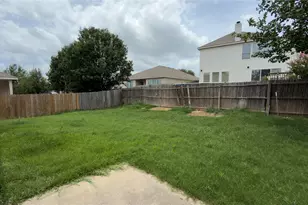 14005 Silkwood Dr, Fort Worth, TX 76052 - Photo 17