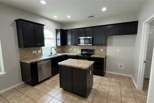 14005 Silkwood Dr, Fort Worth, TX 76052 - Photo 5